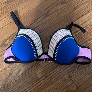 Victoria’s Secret bikini top